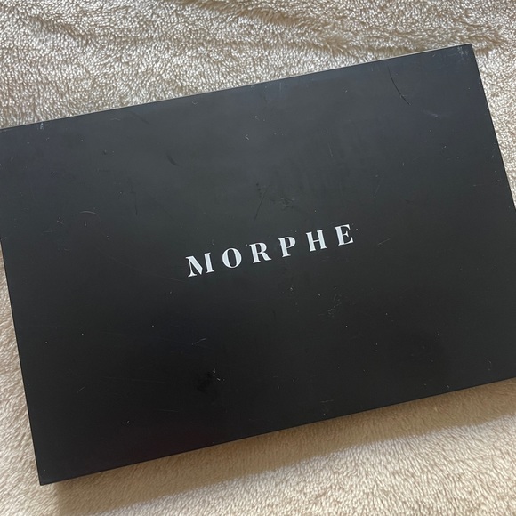 Morphe Eyeshadow Palette - Picture 4 of 5